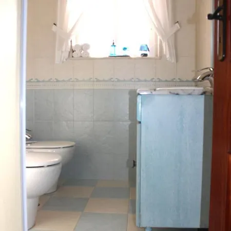 Castelinho Carrascal Summer Apt & Heated Pool Alloggio in famiglia *