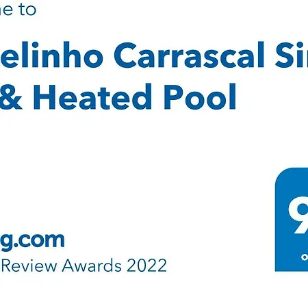 Castelinho Carrascal Summer Apt & Heated Pool Homestay